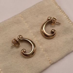 Gold Scroll earrings James Avery *retired*